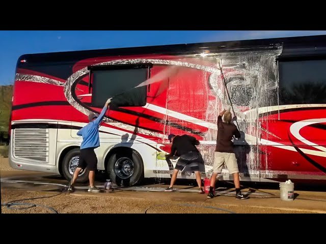 How Much Does It Cost to Wash a 30 Foot Rv